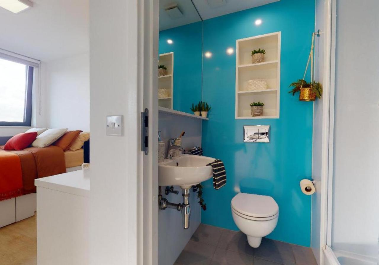 For Students Only Private Bedrooms With Shared Kitchen And Studios At Iq Haywood House In London Ngoại thất bức ảnh